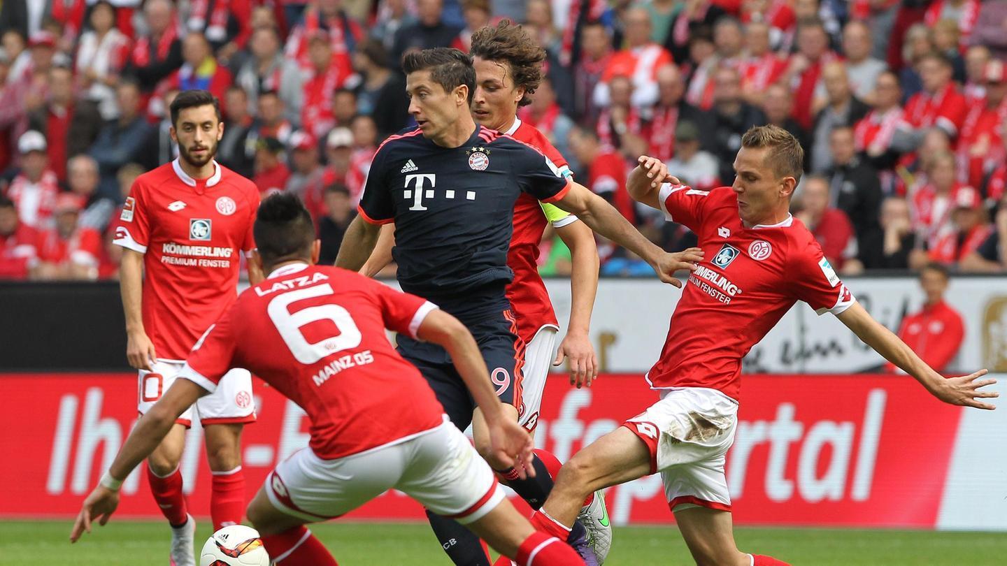 最喜欢的对手，梅西本赛季对阵纳什维尔完成10球2助攻（梅西本季面对纳什维尔轰入10球送出2助，堪称克星）