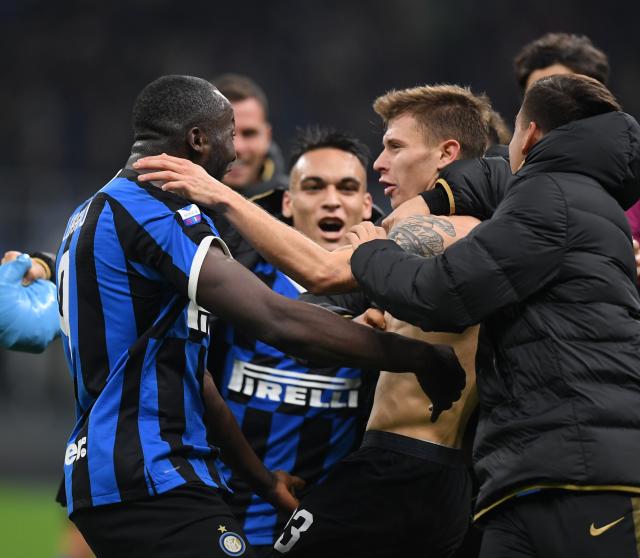 战绩碾压！拜仁主场对美因茨8连胜，得失球40-7（拜仁主场对美因茨豪取八连胜，40比7得失球尽显统治级优势）