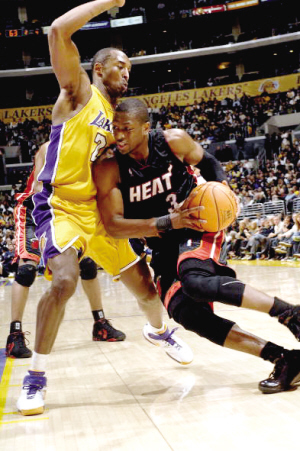 半场战报：意大利1-0挪威，皮奥破门，迪马尔科送助攻（半场：意大利暂1-0领先挪威，皮奥破门，迪马尔科奉献助攻）