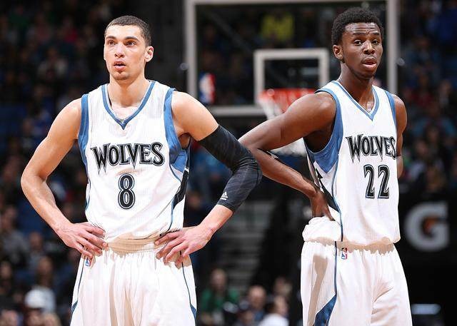 记者：莱比锡有意用霍伊伦取代谢什科，霍伊伦明确表示不想去（莱比锡考虑以霍伊伦顶替谢什科，但霍伊伦已明确拒绝加盟）