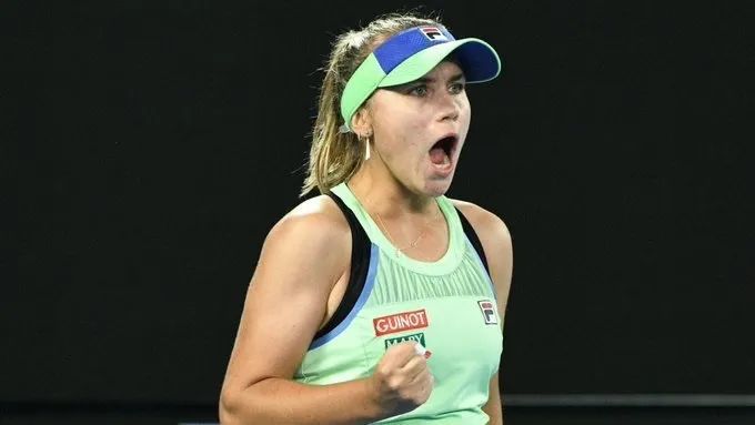 了他的个人 了他的个人